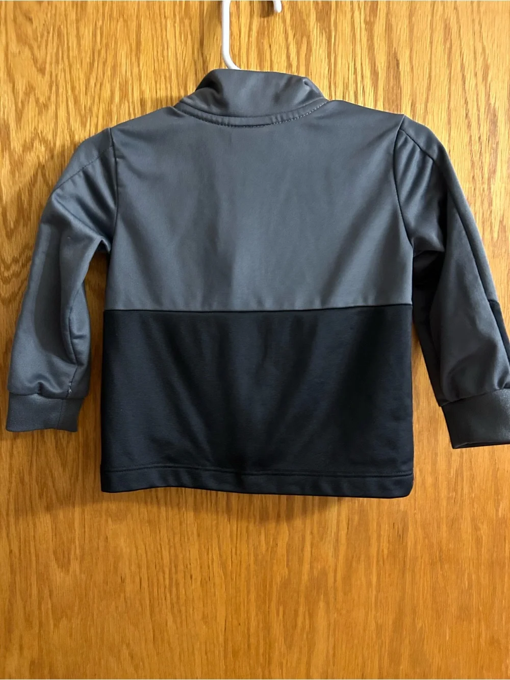 Nike Kids Gray & Black Full Zip Lightweight Jacket With Bold Neon Green Logo